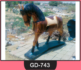 Concrete Horse ~ GD-743