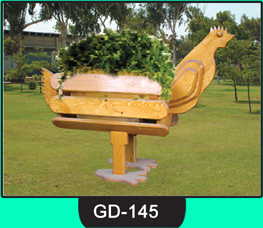 Decorative Wooden Hen ~ GD-145